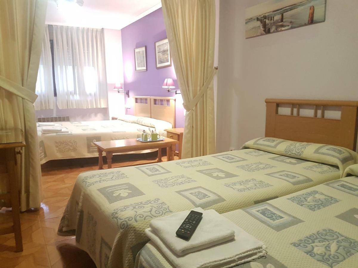 Pension El Camarote 쿠딜레로 외부 사진